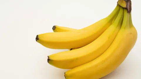 Bananen blir søtere og gir raskere stigning jo modnere den er.